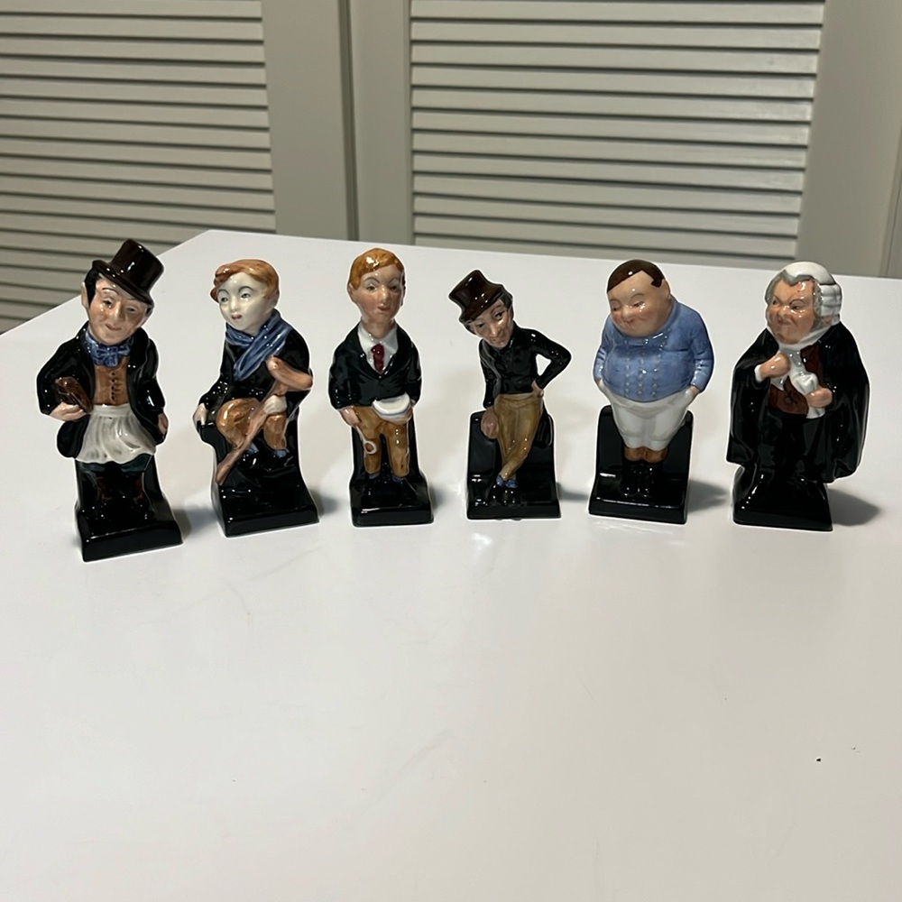 Lot of 6 Vintage Preowned Royal Doulton “Charles Dickens” figurine - 1930’s